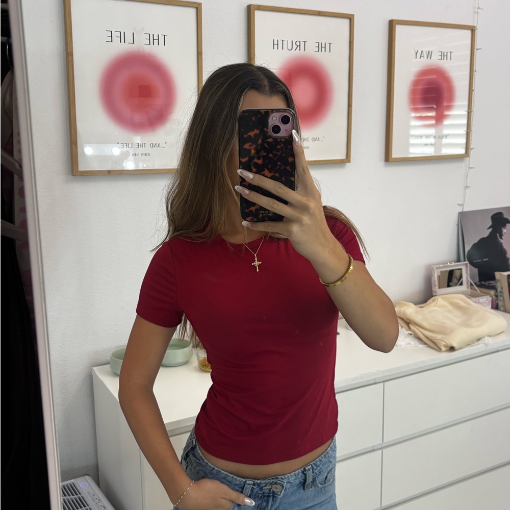 SHEIN Deep Red Short Sleeve Tee